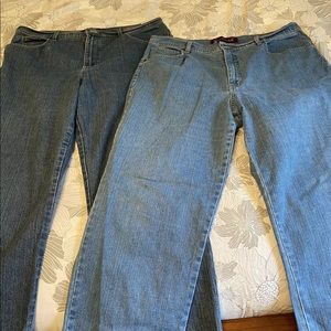 2 pr Gloria Vanderbilt Amanda jeans 18 misses EC
